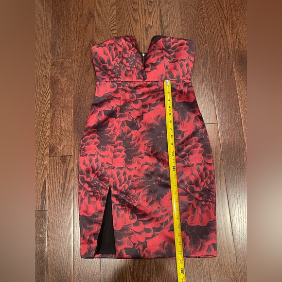 Revolve NBD Cocktail Dress Size Small Black Red Floral Strapless Mini Dress chic - Picture 5 of 12